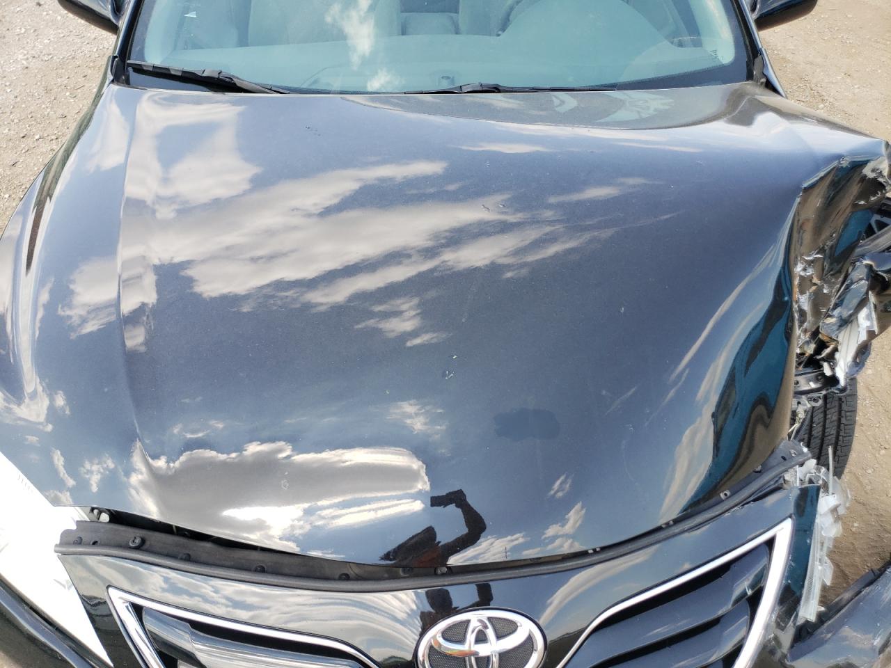 Toyota Camry Base Image 11