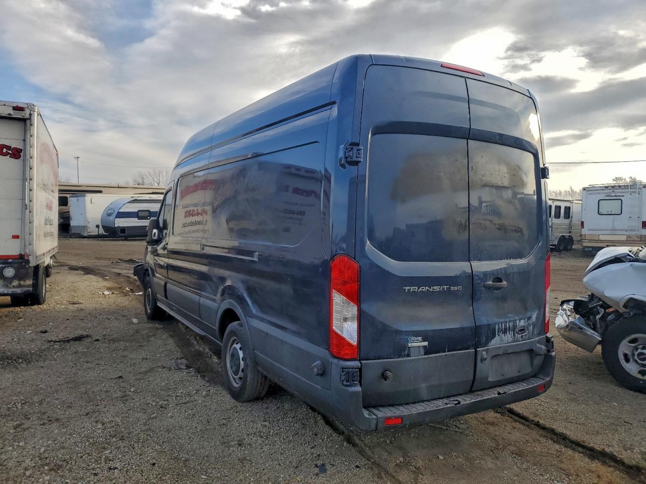 Ford Transit T-350 Image 5