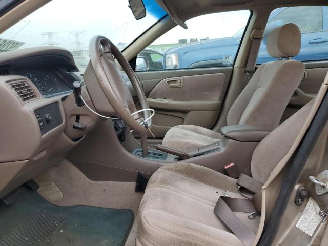 Toyota Camry Ce Image 9