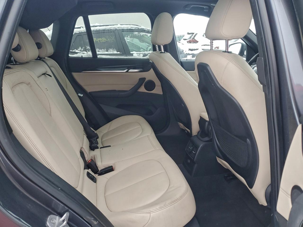 BMW X Series Xdrive28i Image 11