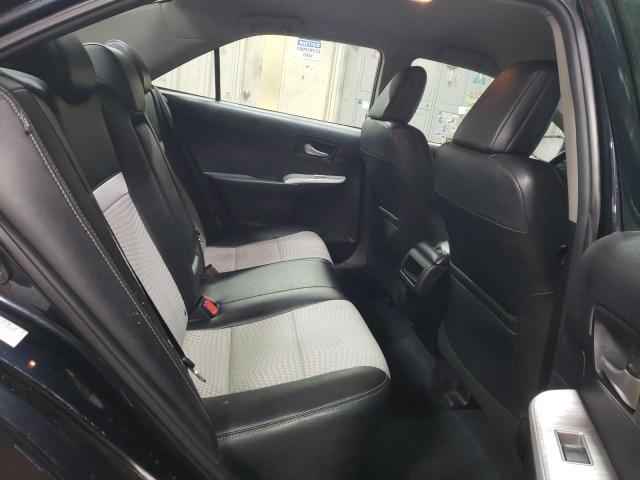 Toyota Camry Base Image 8