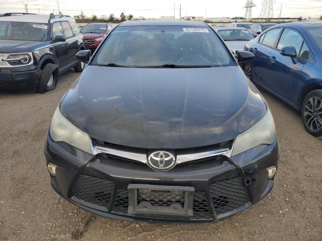 Toyota Camry Le Image 12
