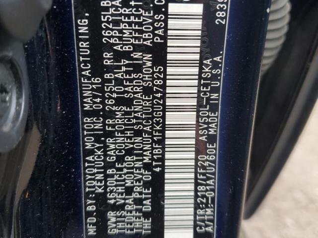 Toyota Camry Le Image 4