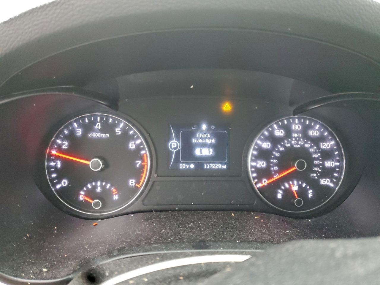 Kia Optima Lx Image 8