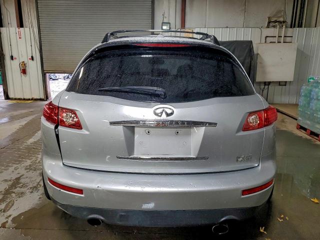 INFINITI Fx Image 10