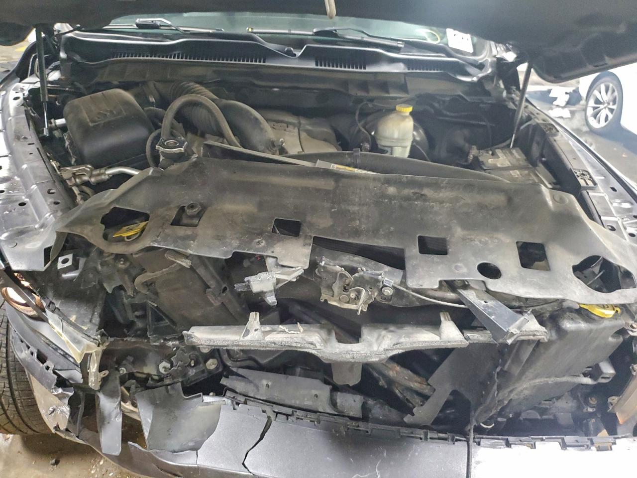 Ram 1500 Laramie Image 10