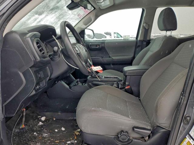 Toyota Tacoma Double Cab Image 8