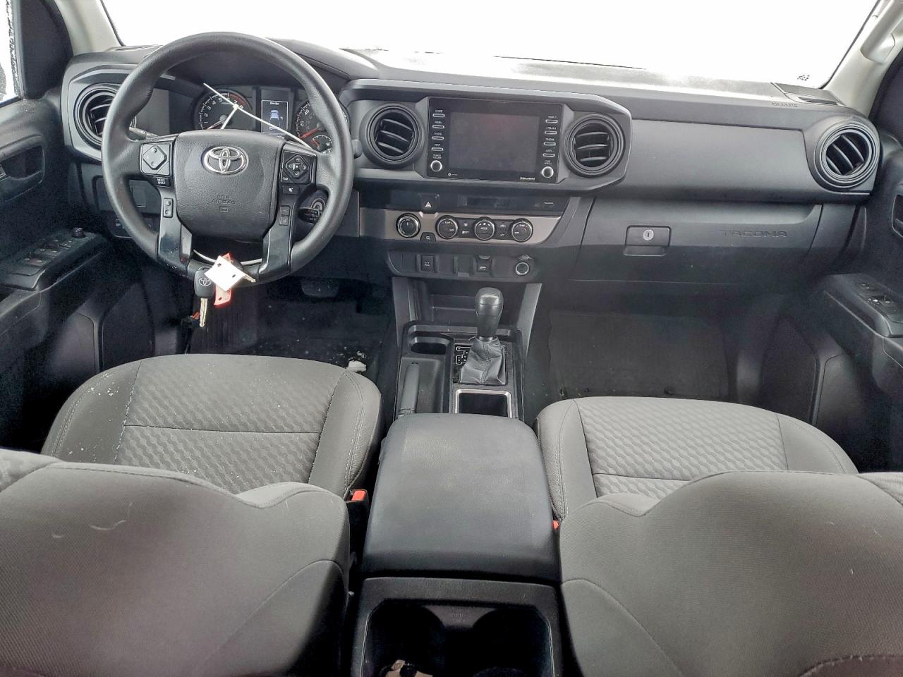 Toyota Tacoma Double Cab Image 9