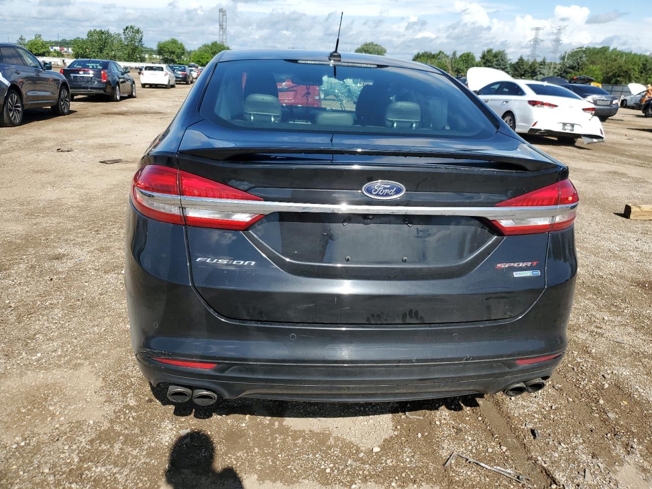 Ford Fusion Sport Image 12