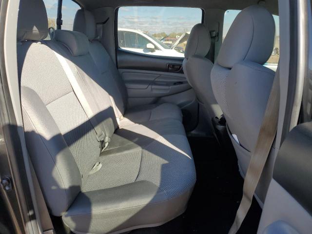 Toyota Tacoma Double Cab Image 11