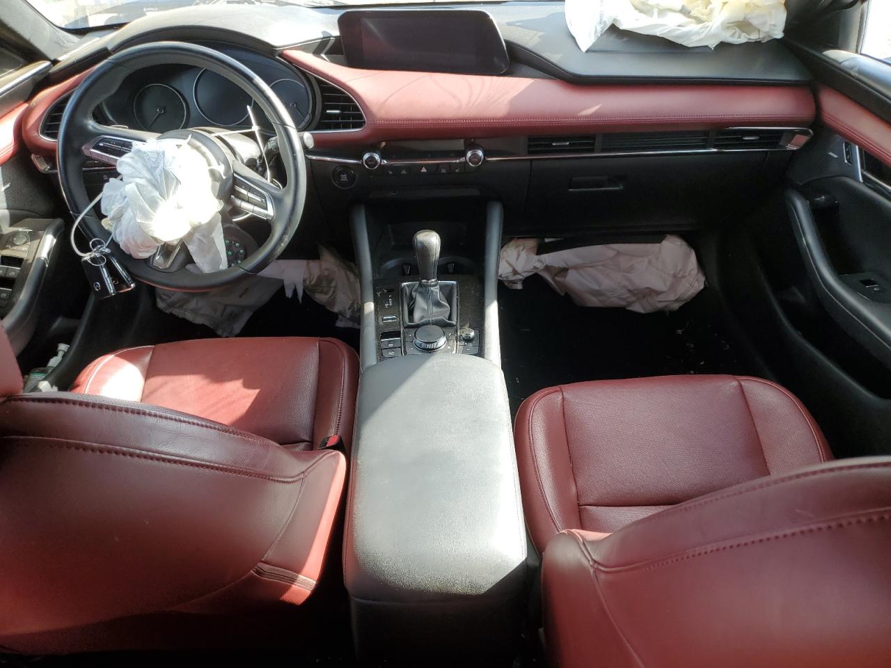 Mazda 3 Premium Image 6