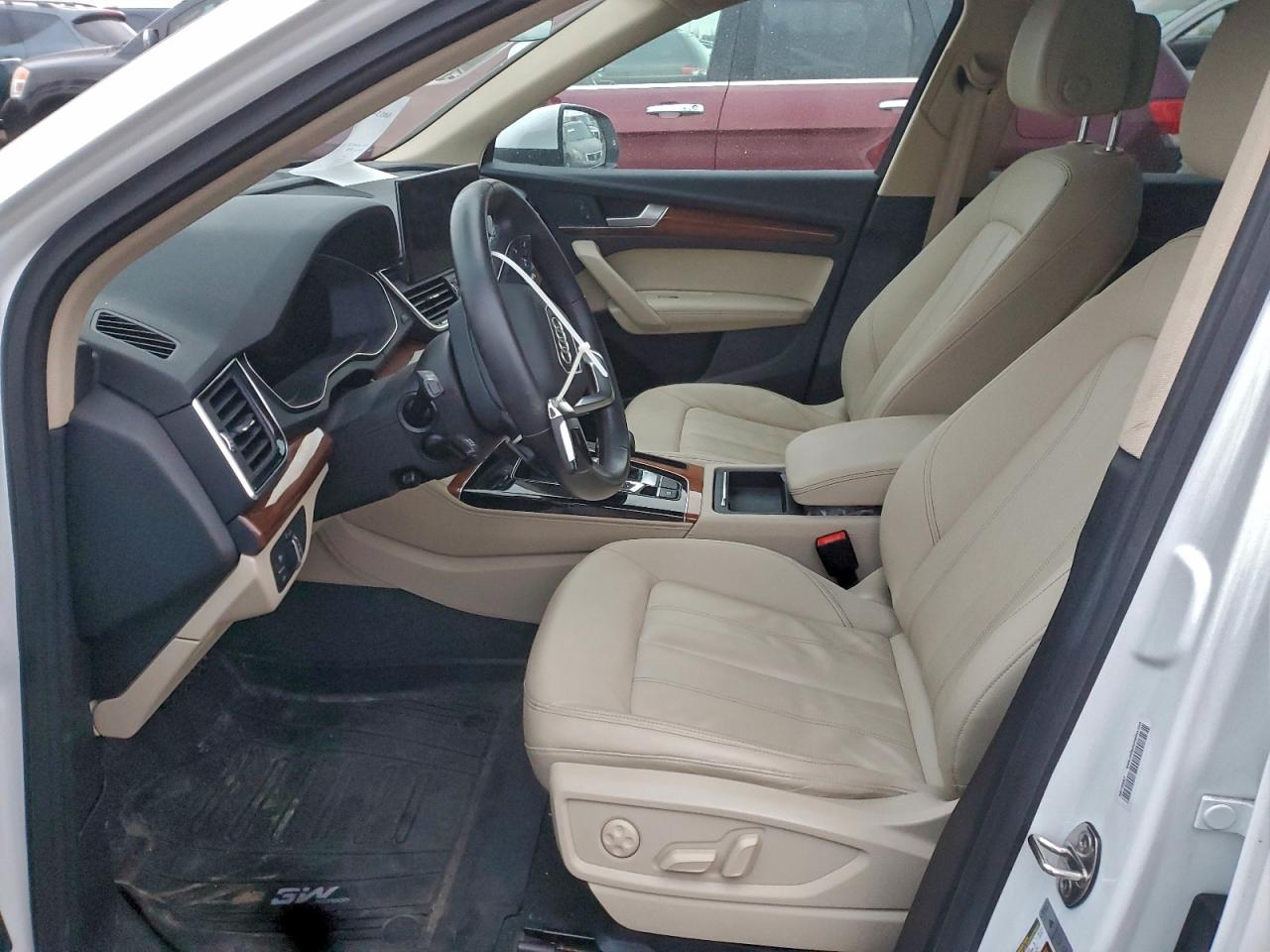 Audi Q5 Premium Plus 45 Image 7