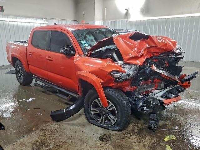 Toyota Tacoma Double Cab Image 2