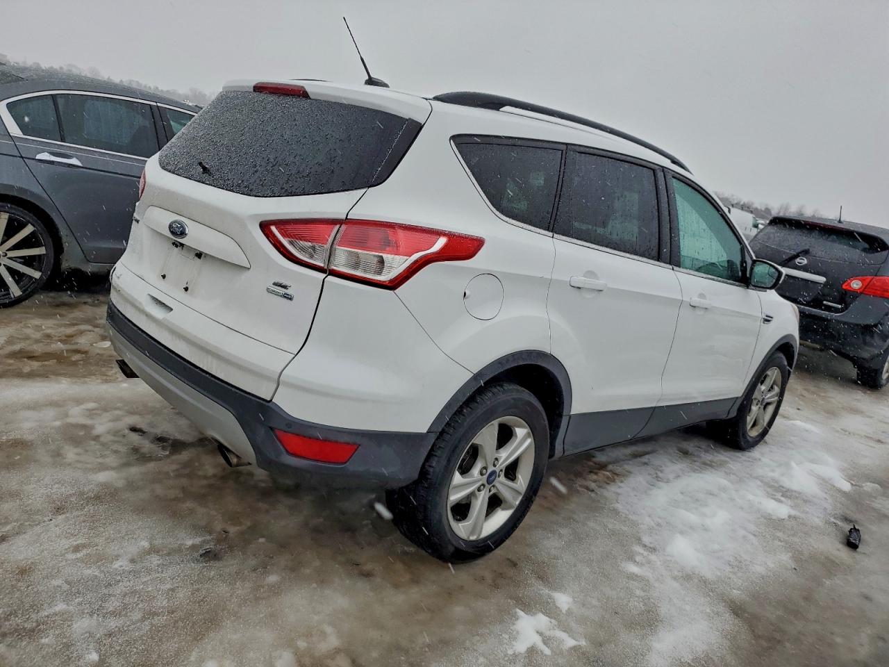 Ford Escape Se Image 4