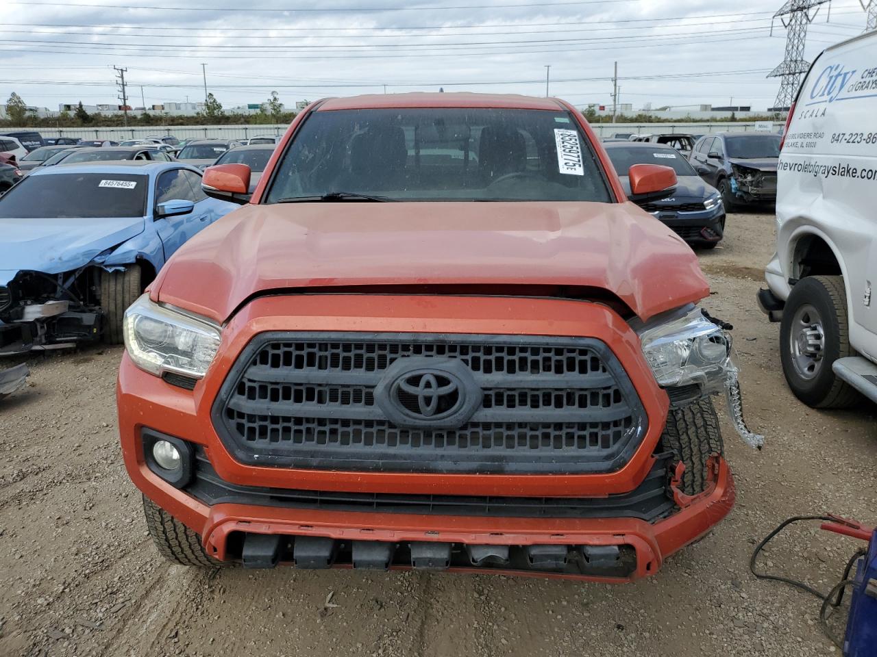 Toyota Tacoma Access Cab Image 6