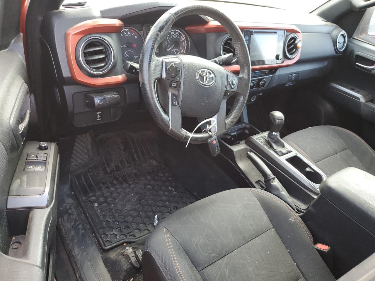 Toyota Tacoma Access Cab Image 5
