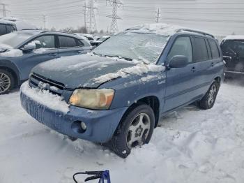  Salvage Toyota Highlander