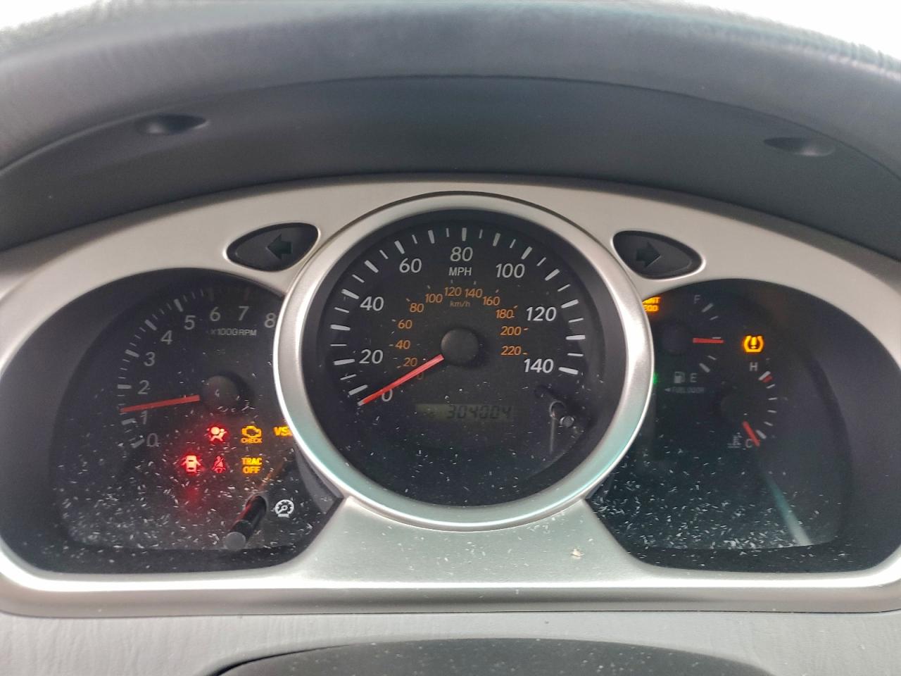 Toyota Highlander Base Image 6