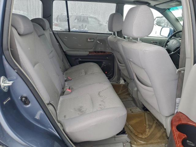 Toyota Highlander Base Image 12