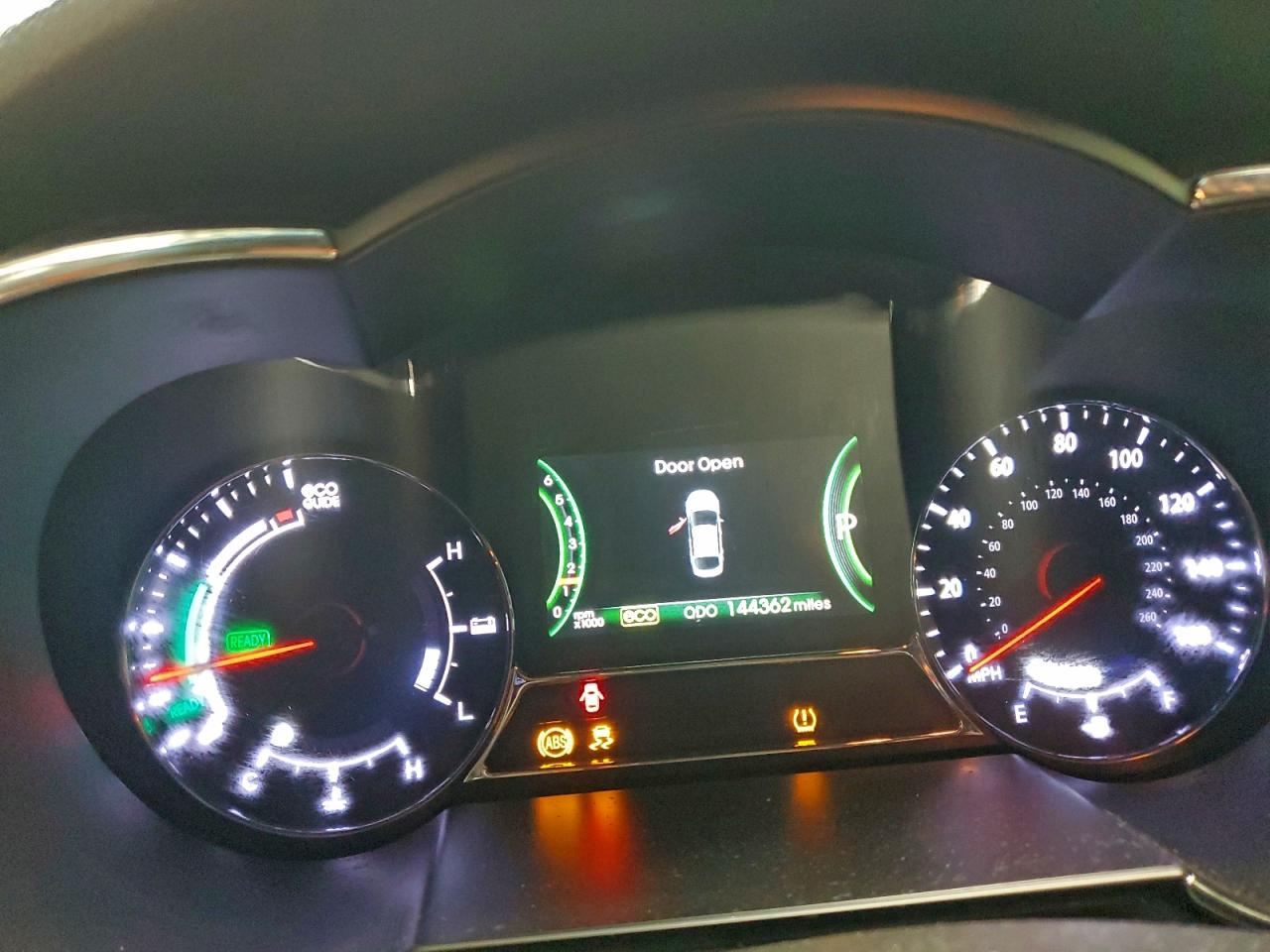 Kia Optima Hybrid Image 4