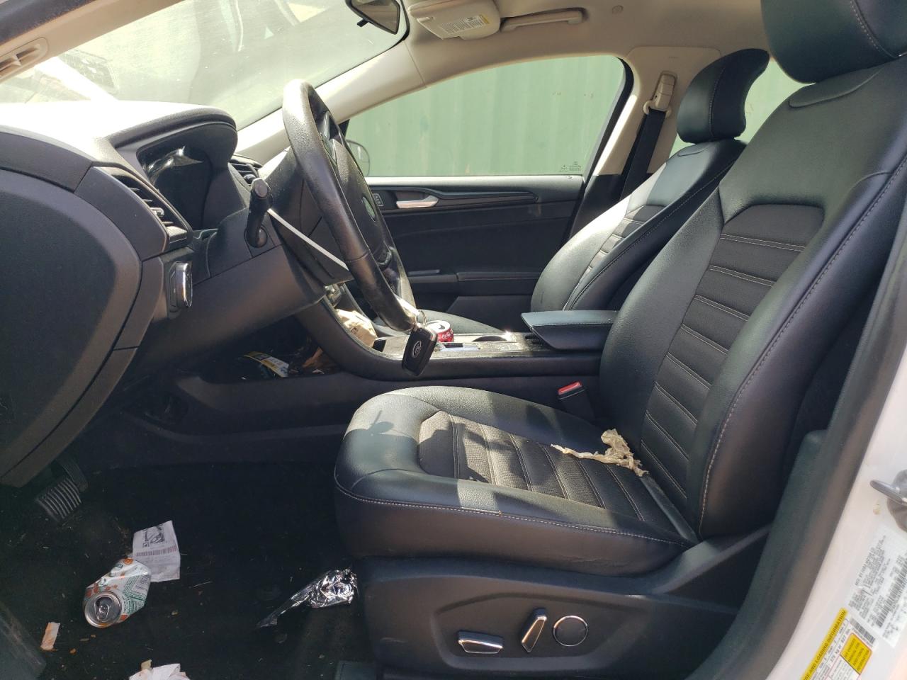 Ford Fusion Se Hybrid Image 12