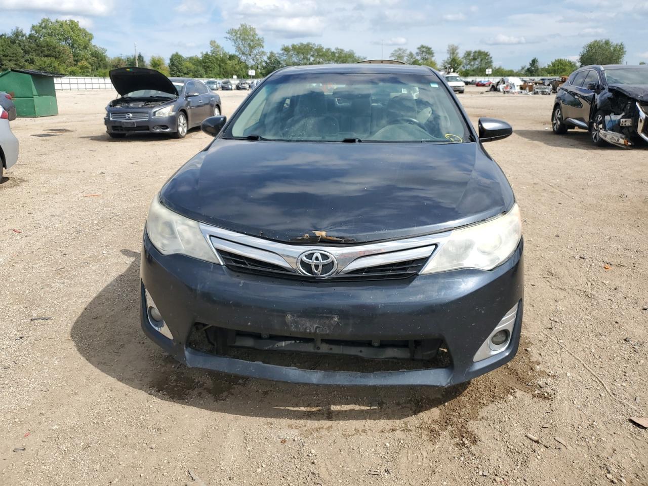 Toyota Camry L Image 4