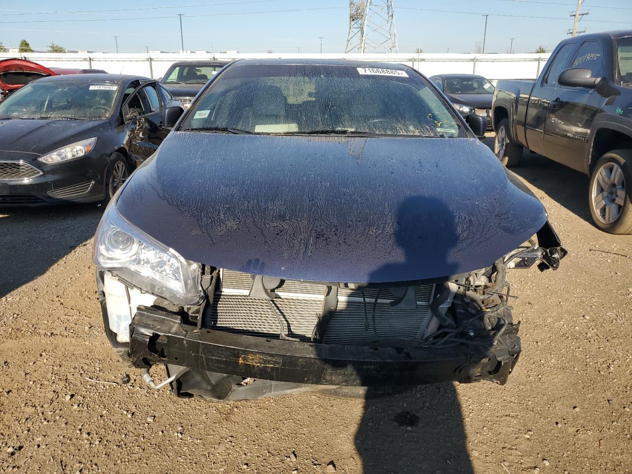 Toyota Camry Hybrid Image 2