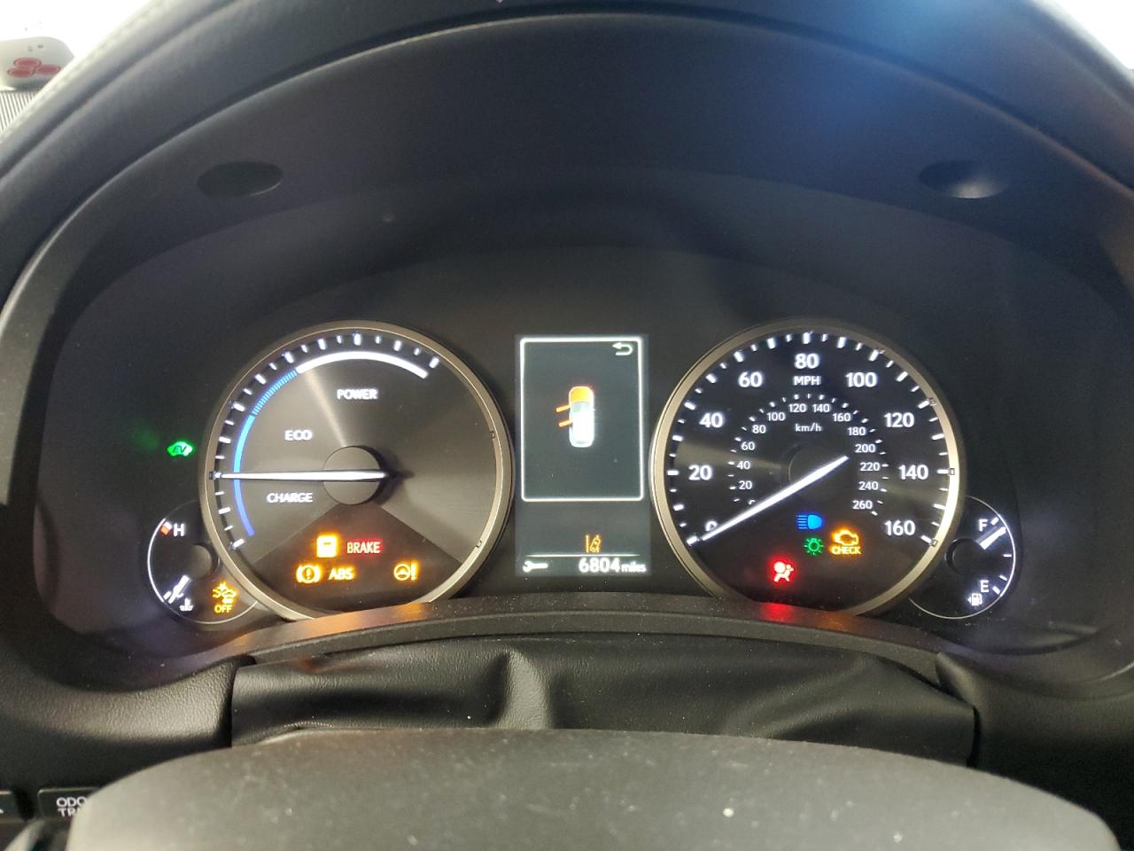 Lexus NX 300h Base Image 12