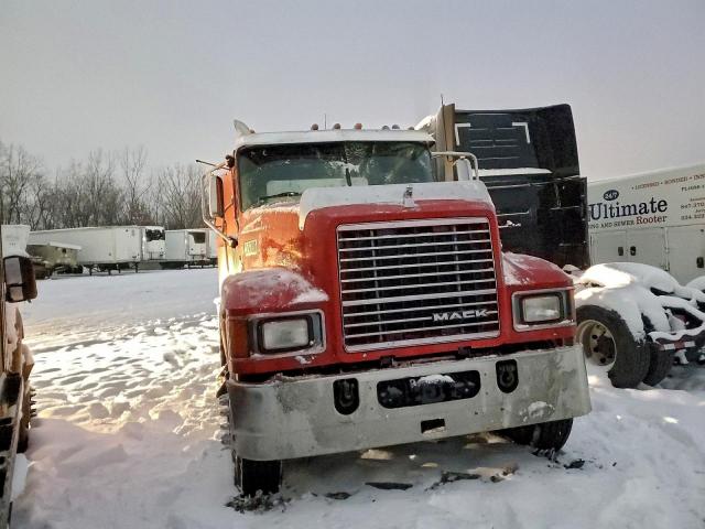  Salvage Mack 600 Chu600