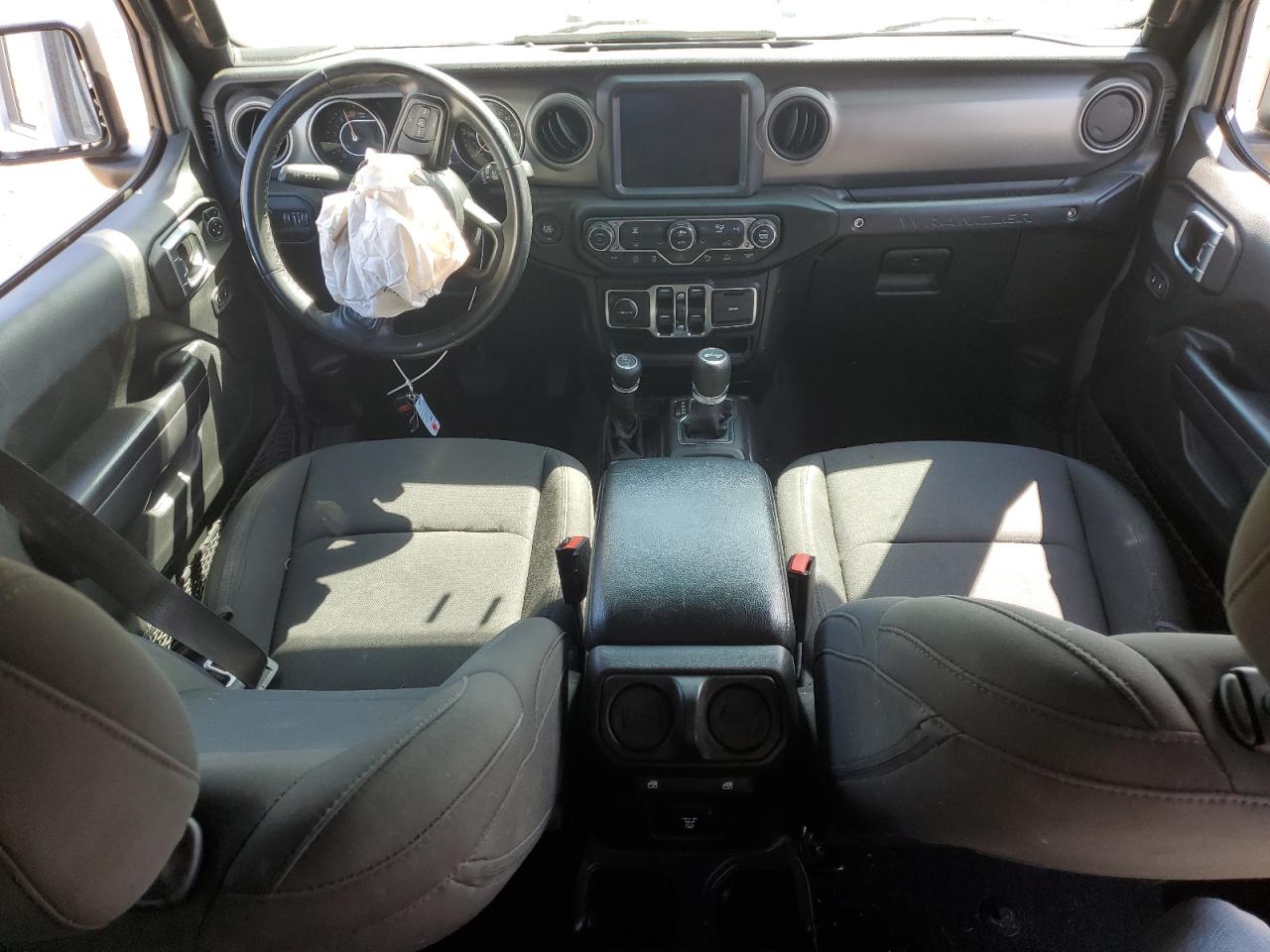 Jeep Wrangler Sport Image 11