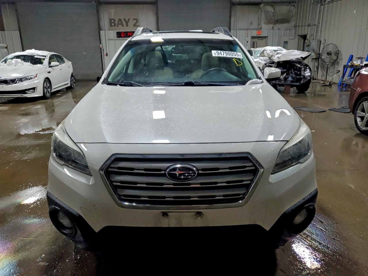 Subaru Outback 2.5i Premium Image 4