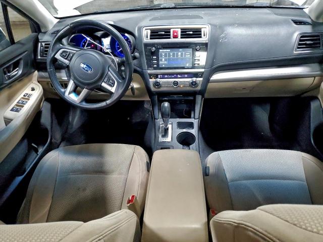Subaru Outback 2.5i Premium Image 10