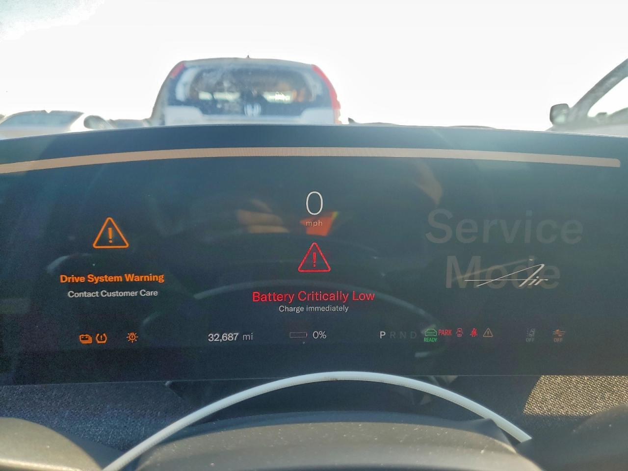 Lucid Motors Air Pure Pure Image 6