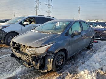 Salvage Nissan Versa