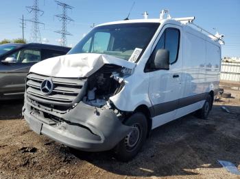  Salvage Mercedes-Benz Sprinter