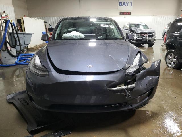 Tesla Model Y Image 3
