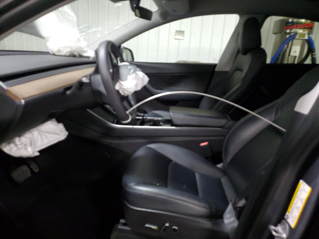 Tesla Model Y Image 6
