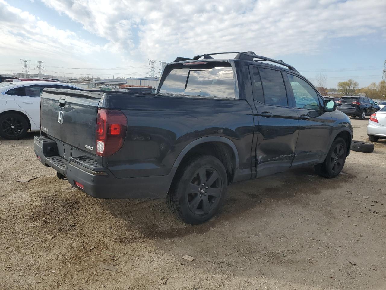 Honda Ridgeline Black Edition Image 2