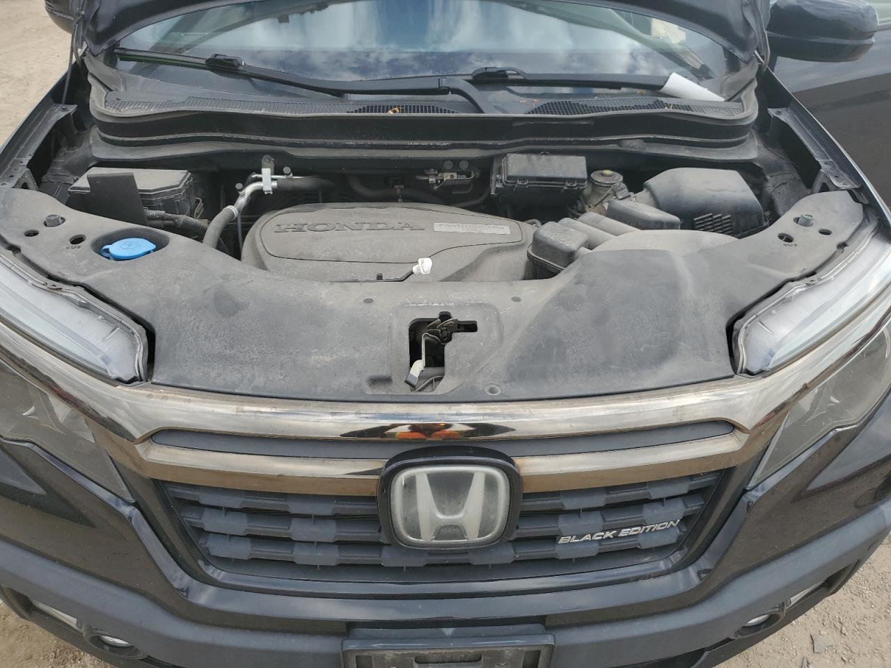 Honda Ridgeline Black Edition Image 11