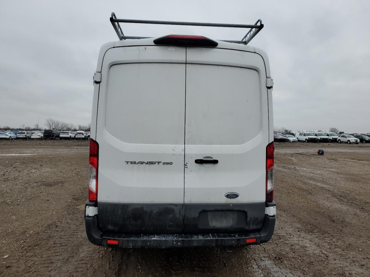 Ford Transit T-250 Image 2