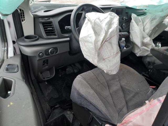 Ford Transit T-250 Image 3