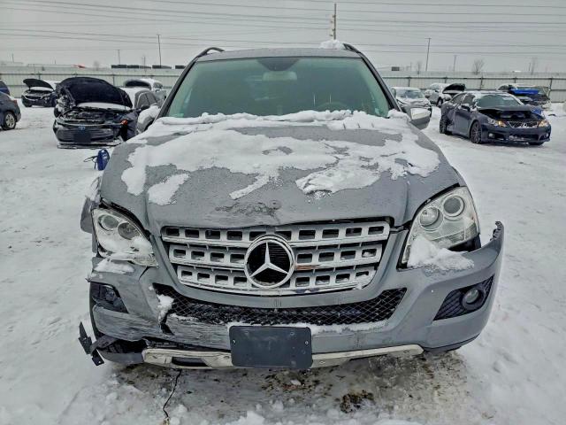 Mercedes-Benz M-Class 350 4matic Image 4