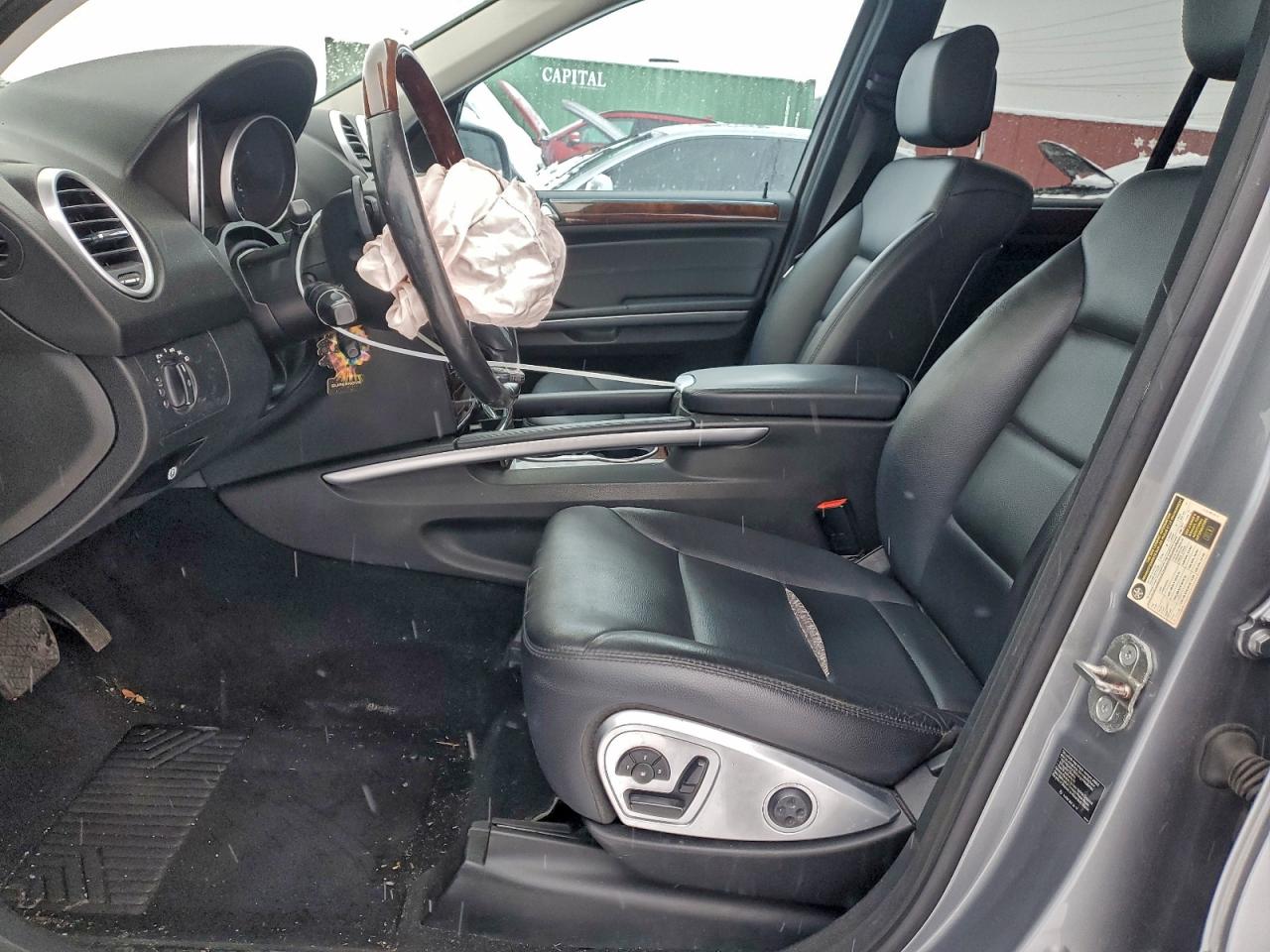 Mercedes-Benz M-Class 350 4matic Image 7