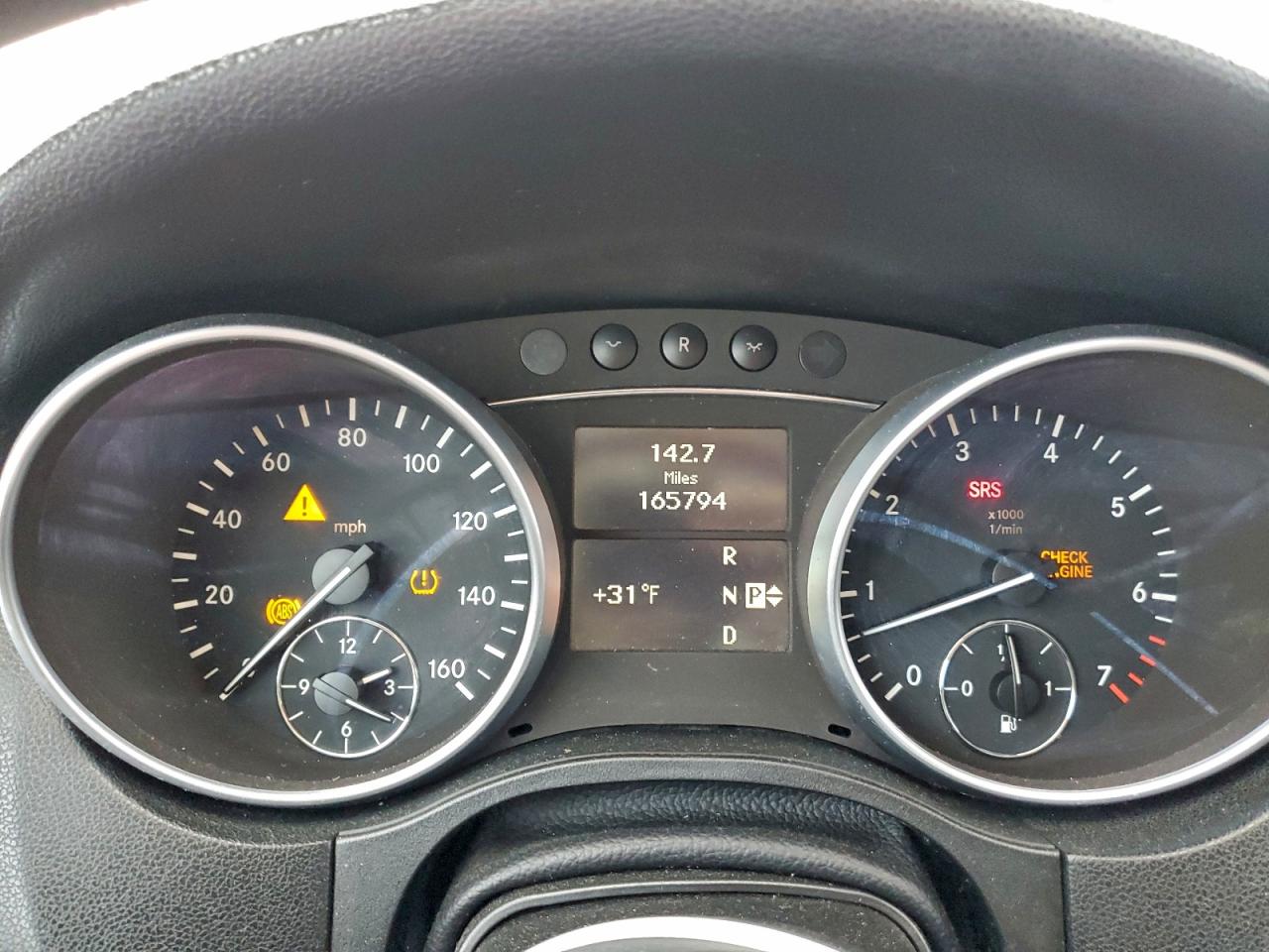 Mercedes-Benz M-Class 350 4matic Image 8