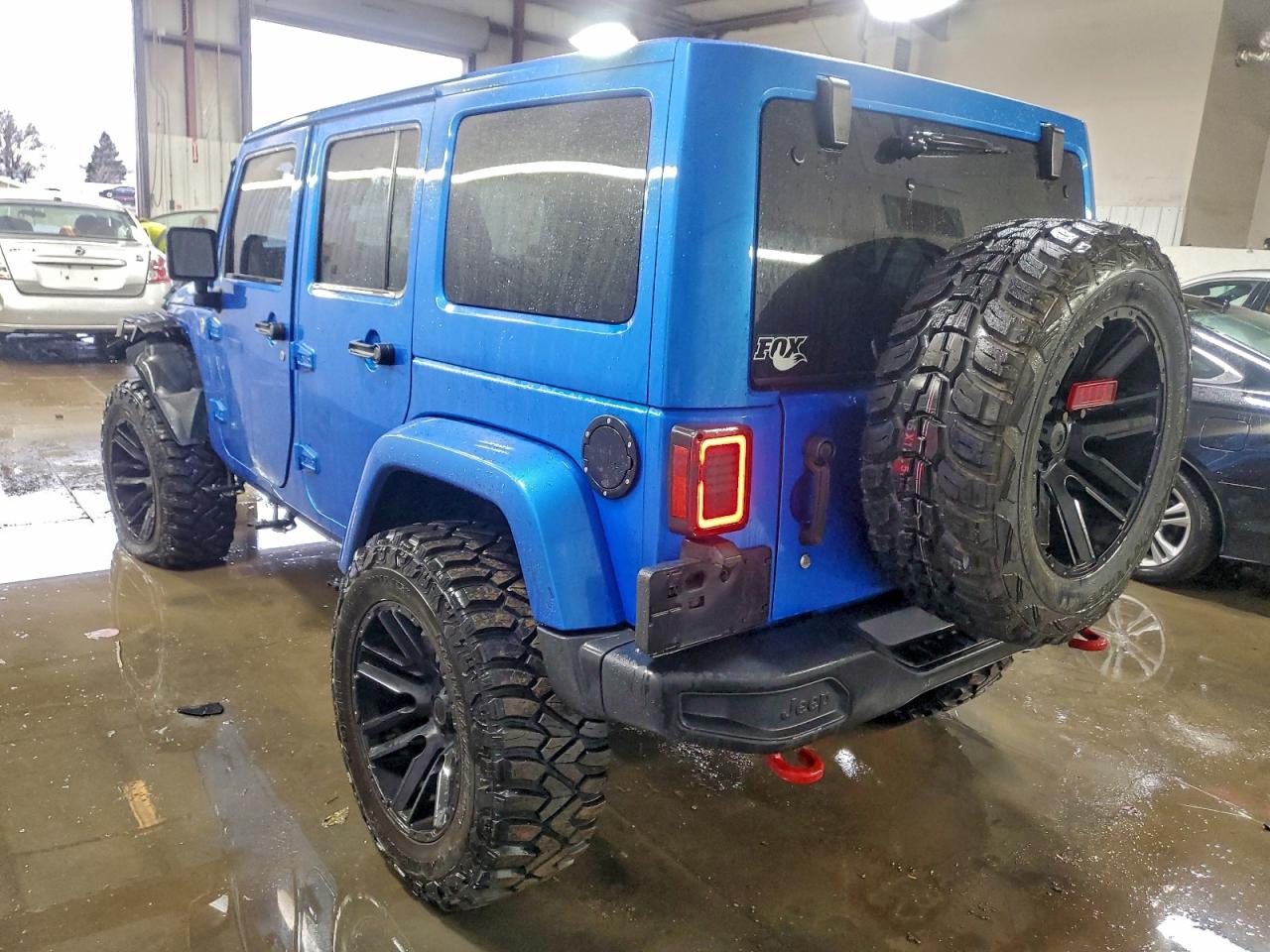 Jeep Wrangler Sahara Image 5