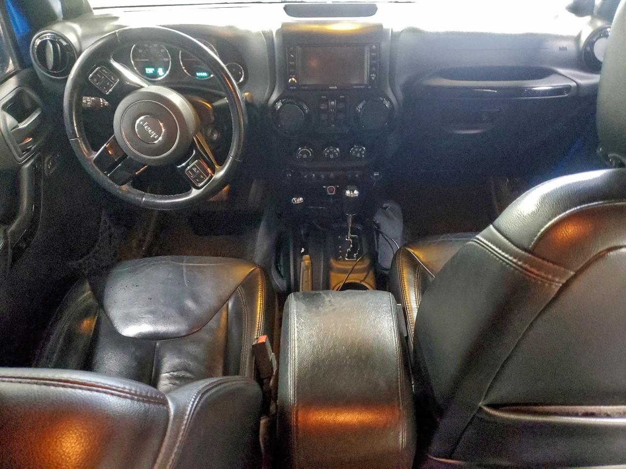 Jeep Wrangler Sahara Image 10