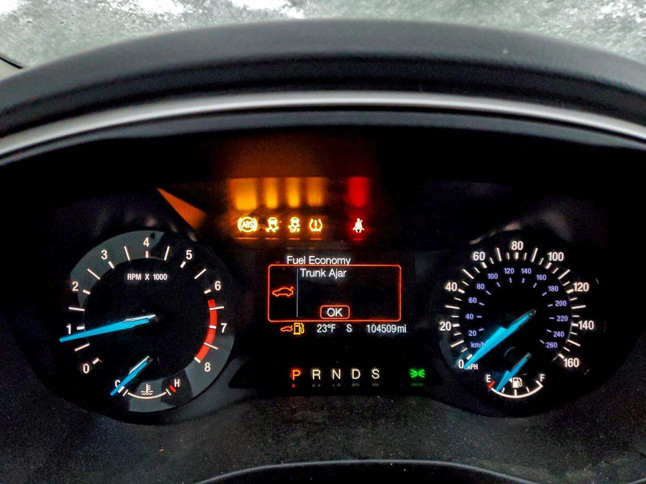 Ford Fusion Se Image 9