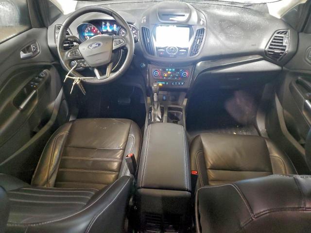 Ford Escape Titanium Image 12