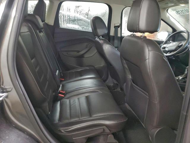 Ford Escape Titanium Image 11