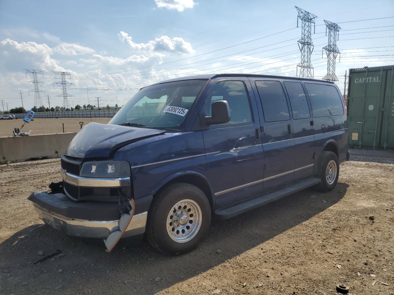 Chevrolet Express Image 1